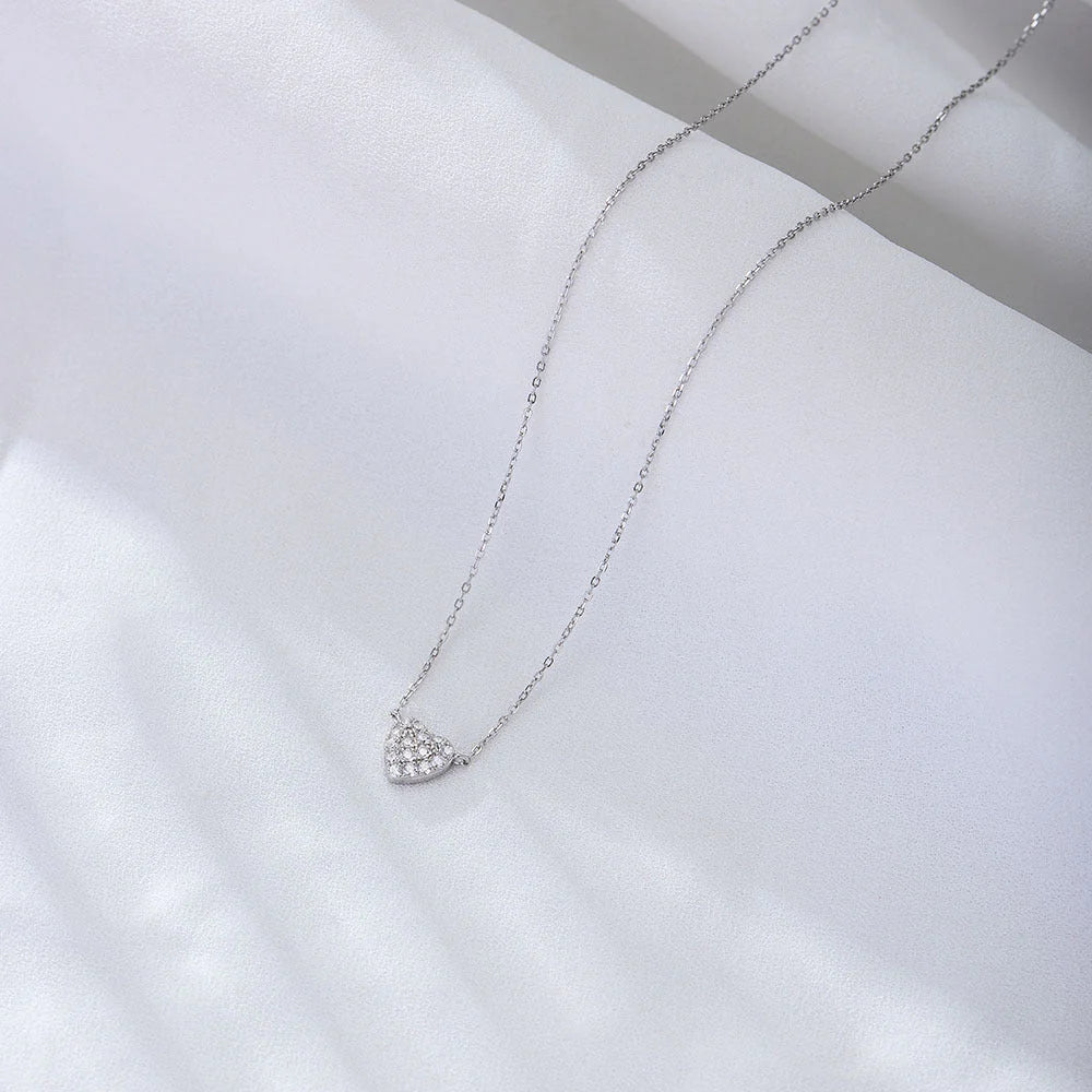Silver Heart-shaped Zircon Necklace For Women