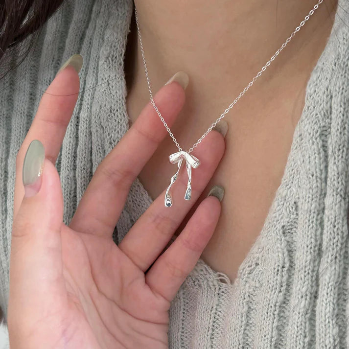 925 Sterling Silver Bow Necklace Simple Cold