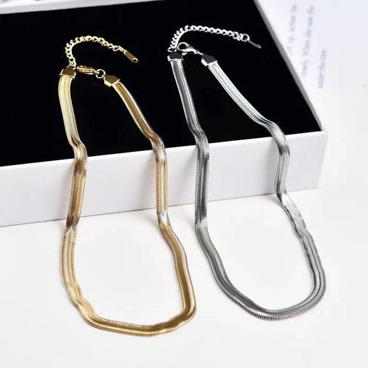 European And American Ins Fashionable Retro Simple High-grade Titanium Steel Necklace