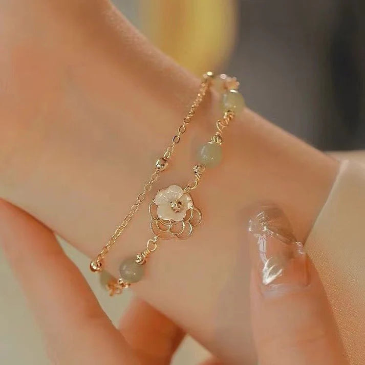 Braceltes